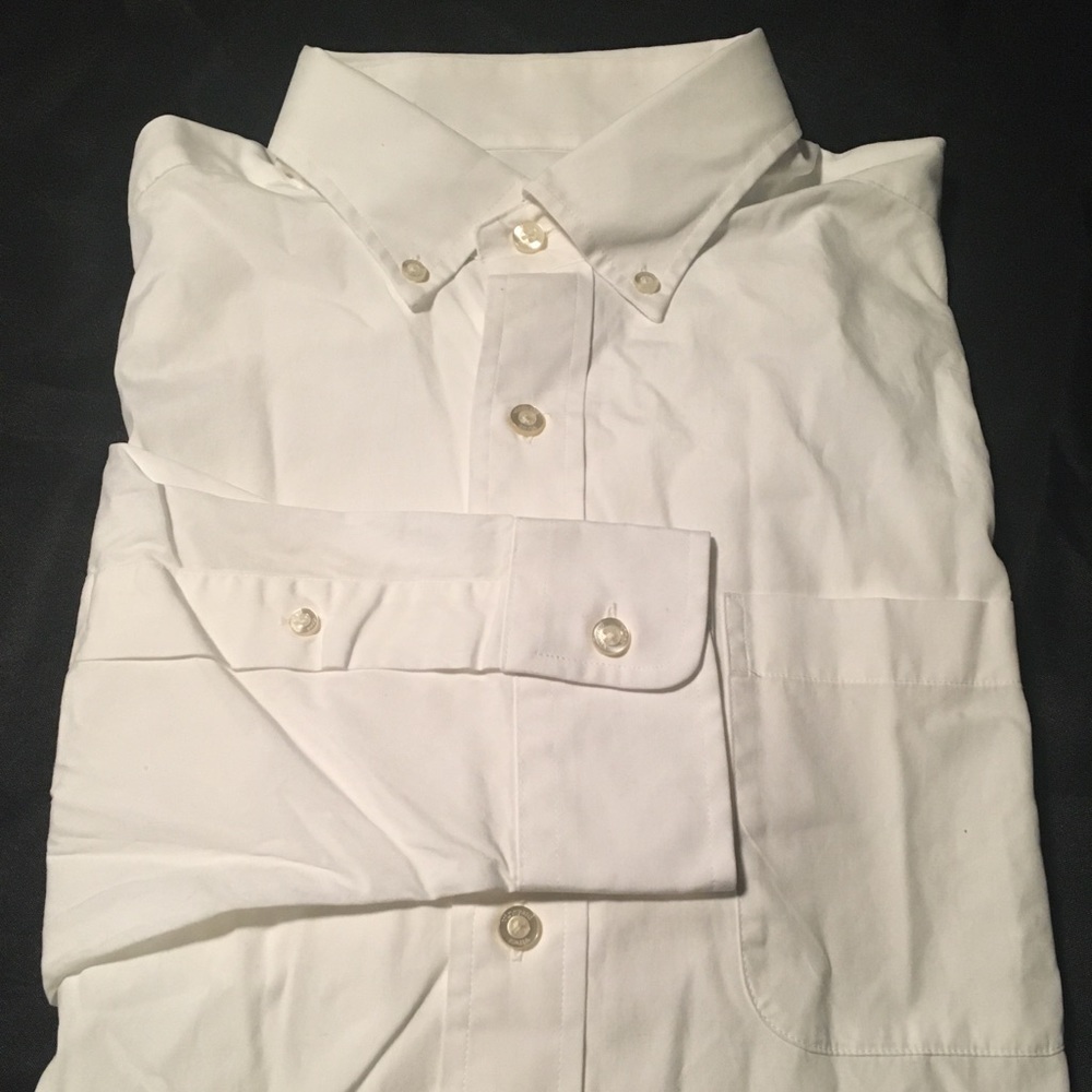 Vineyard Vines Men’s button up